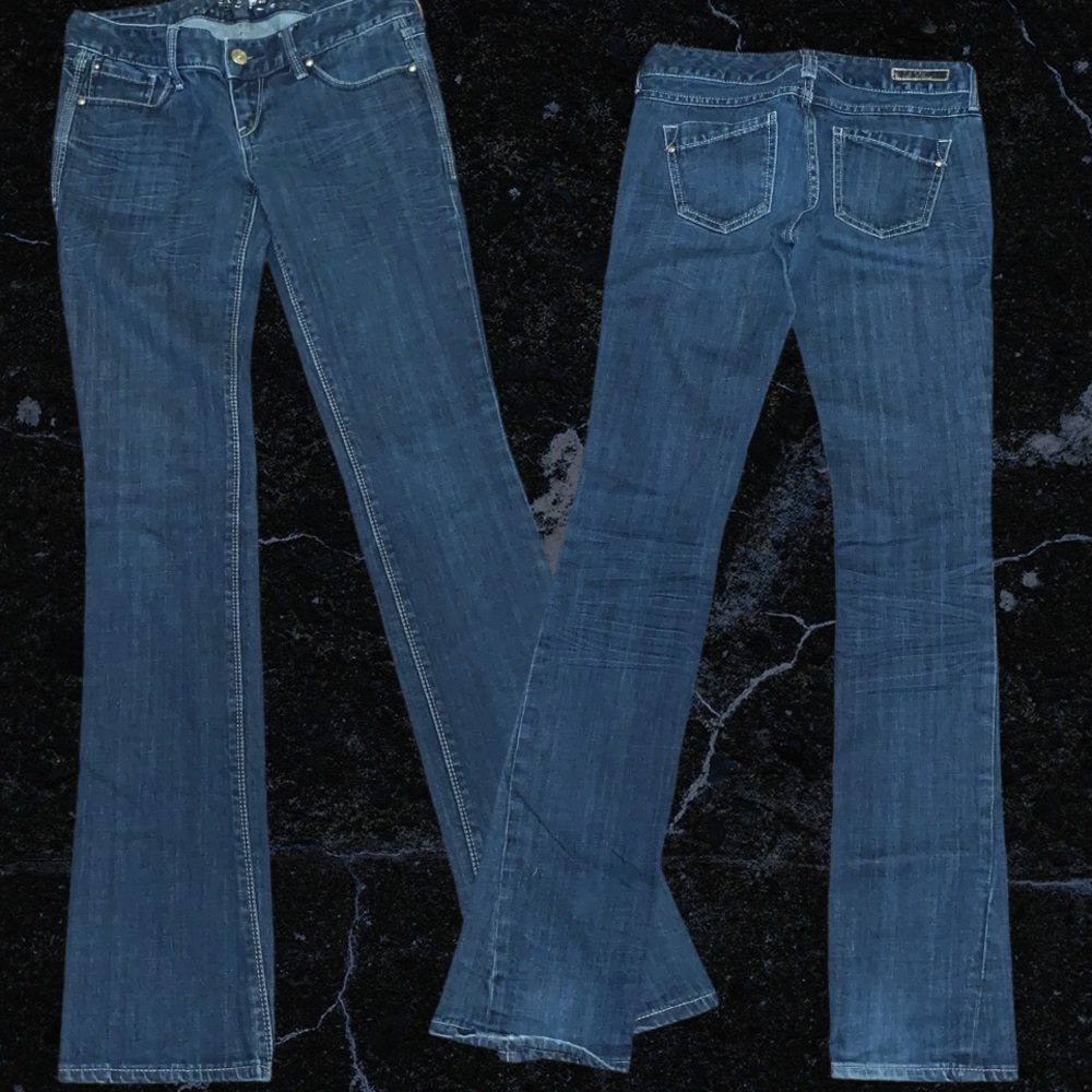 Express • Bootcut Jeans | Size 21